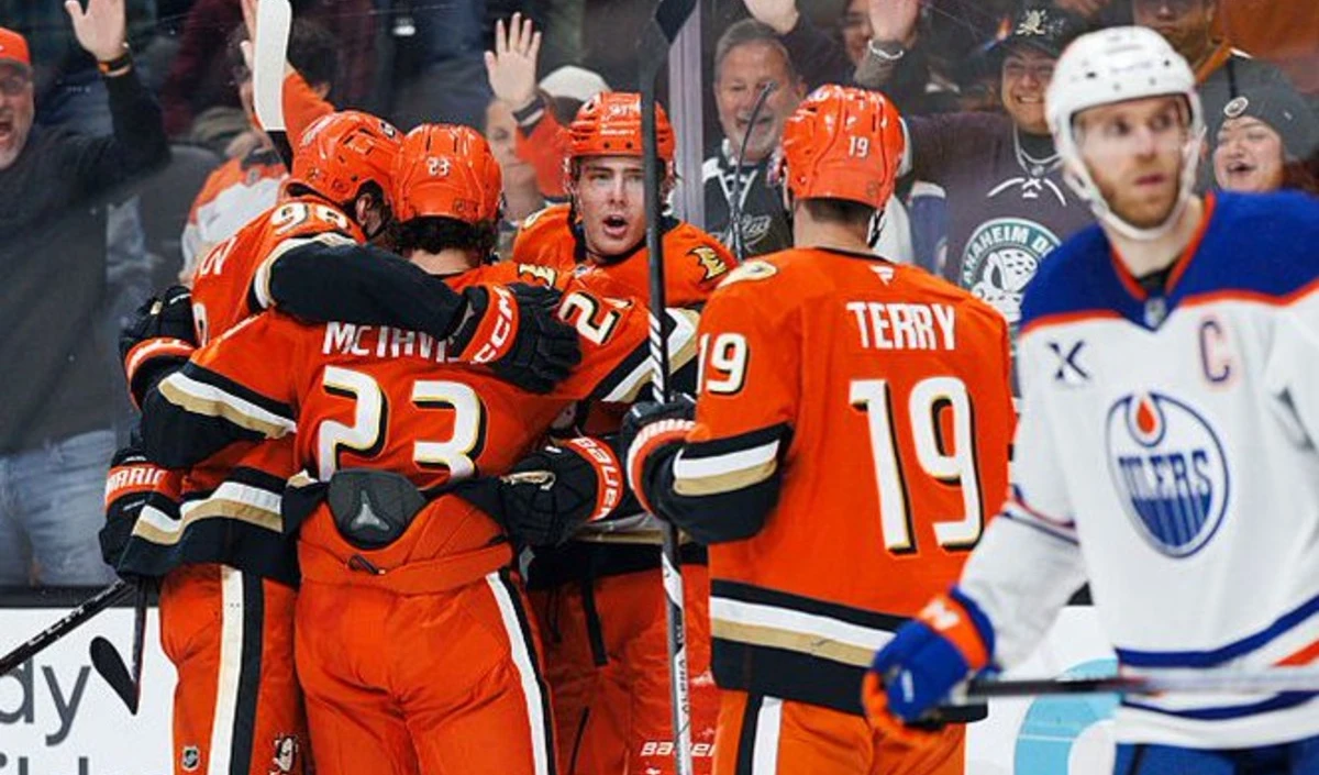 Anaheim Ducks Anaheim Ducks