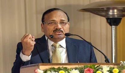 Supreme Court की Meta-WhatsApp को सीधी चेतावनी, संविधान मानें या भारत छोड़ दें