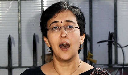 Atishi Video Row | आतिशी वीडियो विवाद में दिल्ली विधानसभा ने पंजाब के डीजीपी और वरिष्ठ अधिकारियों से जवाब मांगा