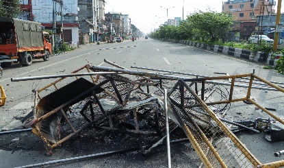 Manipur Churachandpur Fresh Violence | नई सरकार के गठन के बीच फिर सुलगा चुराचांदपुर, डिप्टी सीएम की शपथ के खिलाफ हिंसक प्रदर्शन