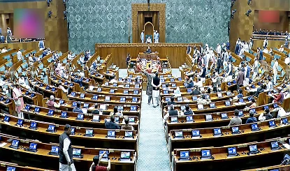 Sansad Diary: फिर हंगामे की भेंट चढ़ी लोकसभा की कार्यवाही, राज्यसभा में बजट पर चर्चा