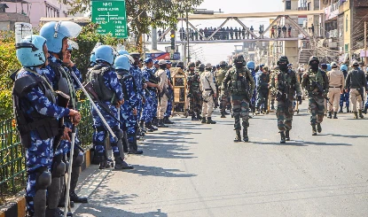 Manipur Fresh Violence | मणिपुर में फिर भड़की हिंसा की आग! उखरुल में उग्रवादियों ने फूँके दर्जनों घर, कर्फ्यू लागू