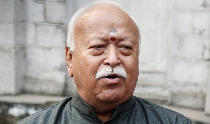 Maharashtra में सियासी घमासान! Mohan Bhagwat और Adnan Sami की मुलाकात पर कांग्रेस का तीखा हमला, बताया 