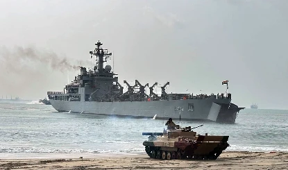 Tension in Strait of Hormuz | होर्मुज की महाजंग! ट्रंप की 