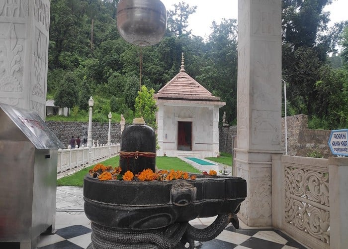 Famous Shiva Temple: कहां से आता है ये पानी? Bengaluru के इस Shiva Temple में नंदी के मुख से बहती है अखंड जलधारा