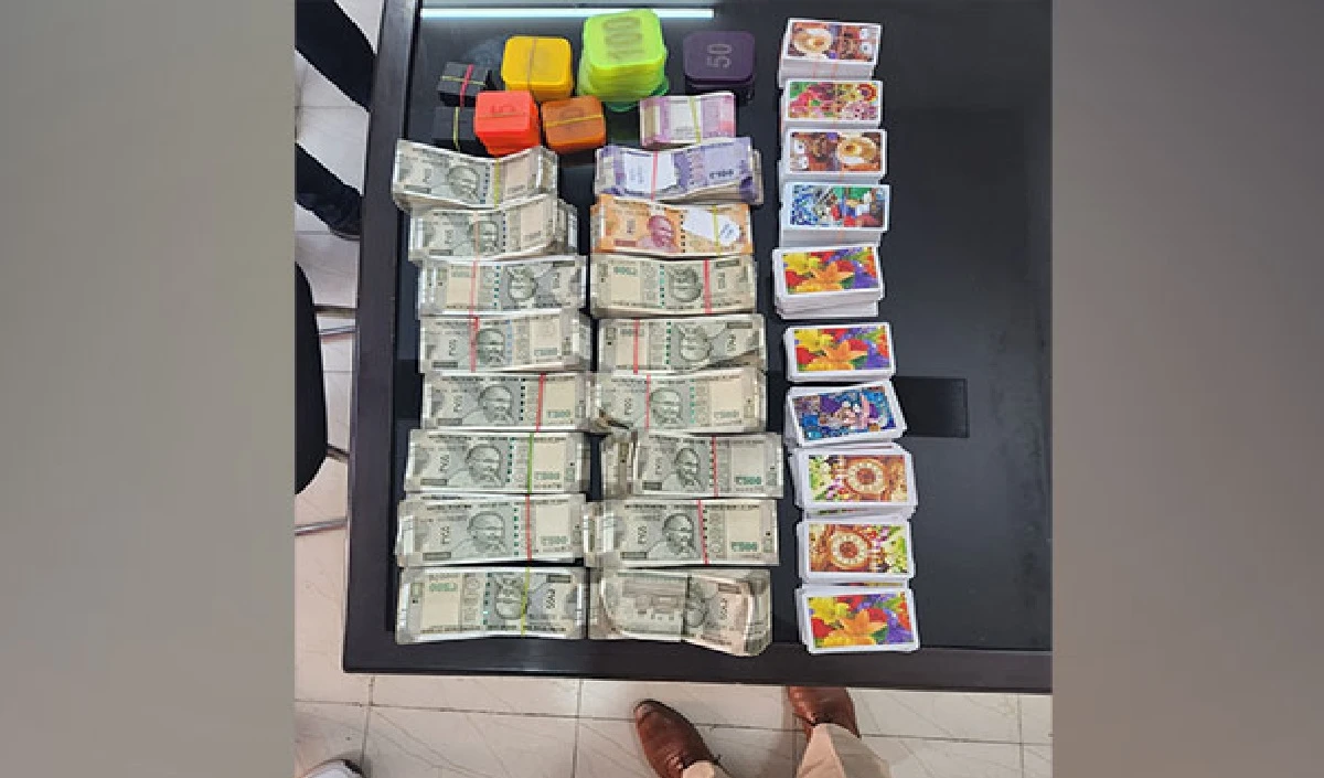 Indore Police का बड़ा Action, IAS अफसर के फार्महाउस पर जुआ रैकेट का भंडाफोड़, 3 पुलिसकर्मी Suspend