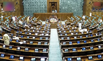 LPG संकट पर Lok Sabha में विपक्ष का जोरदार हंगामा, नारेबाजी के बाद कार्यवाही स्थगित