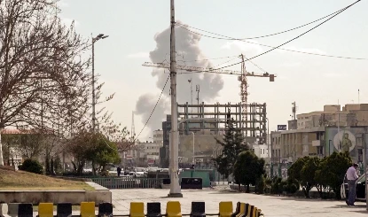 Trump के बातचीत के दावे पर Iran का पलटवार, कहा- 5 साल तक War के लिए हैं तैयार