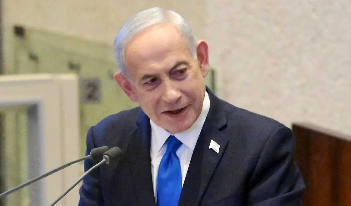 Iran Open Warning | 'जिंदा हैं तो भी मार डालेंगे', Benjamin Netanyahu के पीछे पड़ी IRGC! खाड़ी देशों में भारी बमबारी | Iran-Israel War Update