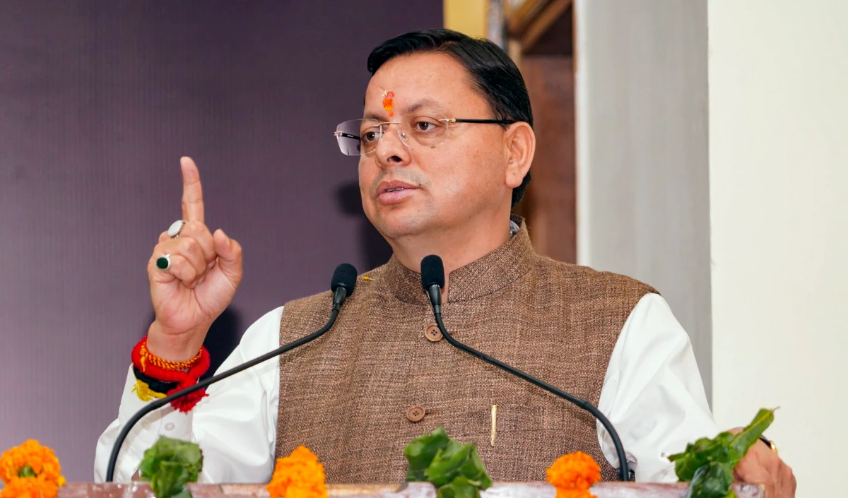 Rishikesh में International Yoga Festival का आगाज, CM Dhami बोले- 'युवा योग को जीवन का हिस्सा बनाएं'