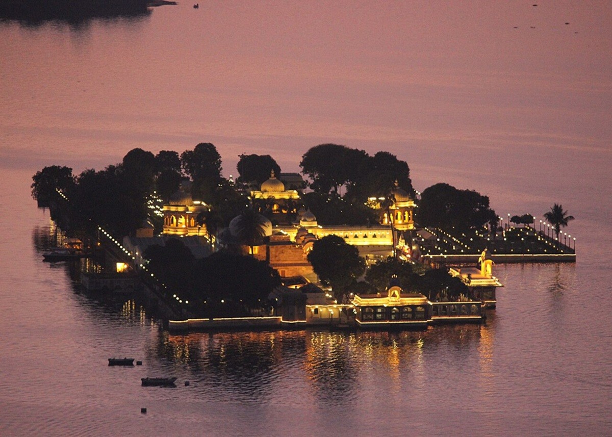Udaipur Lake View Hotel Wedding Cost: लेक व्यू होटल में शाही शादी का सपना, Budget जानकर उड़ जाएंगे होश