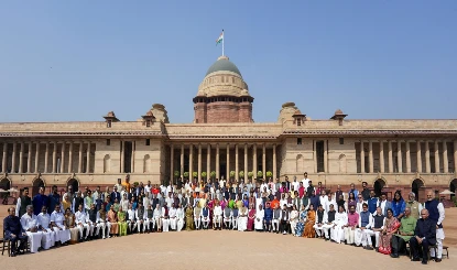 Parliament में दो रंग: Lok Sabha में MSP पर तीखी तकरार, Rajya Sabha में भावुक विदाई का पल