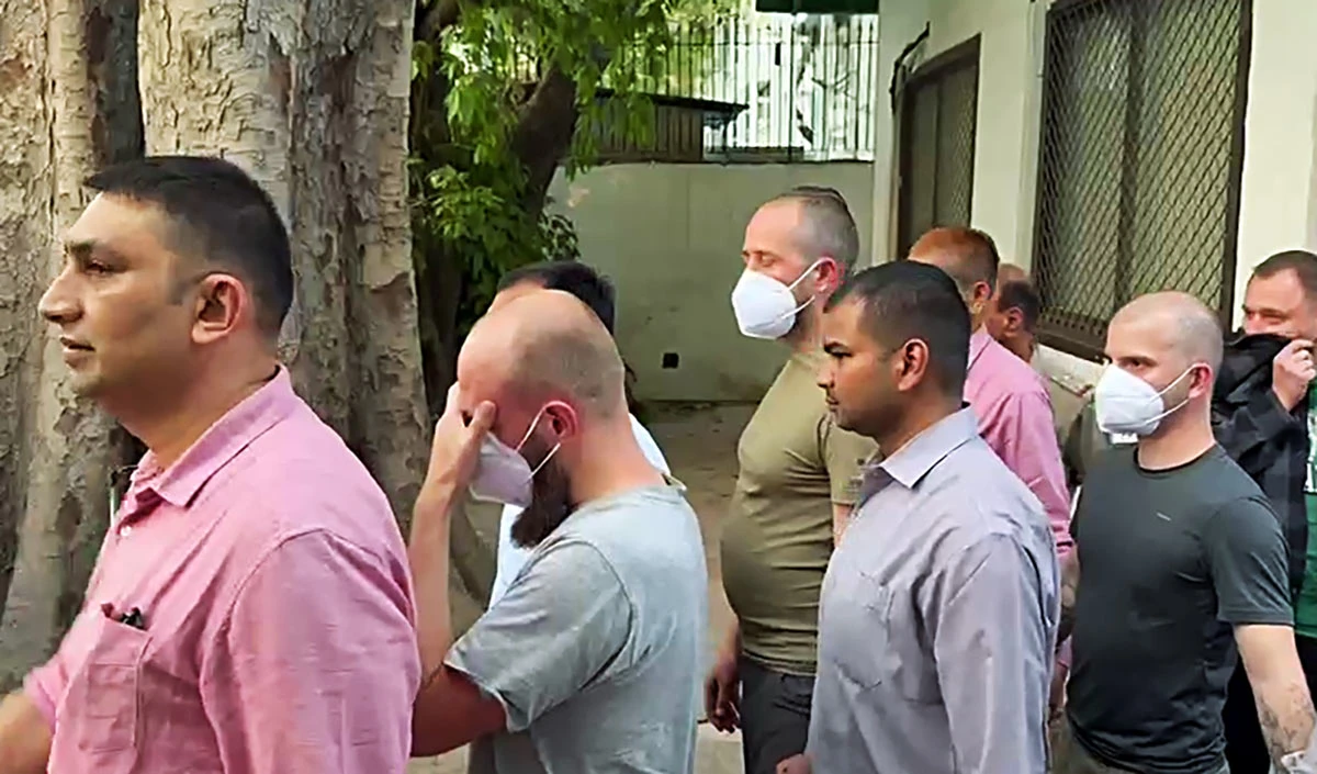 Prabhasakshi NewsRoom: Global War का खिलाड़ी है भारत में पकड़ा गया अमेरिकी नागरिक Matthew VanDyke