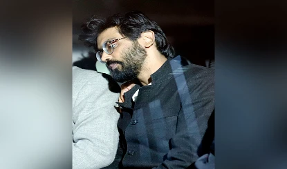 6 साल बाद Tihar Jail से बाहर आया Sharjeel Imam, पहले मुस्कुराया, फिर विक्ट्री साइन बनाया, भाई की शादी के लिए मिली 10 दिन की बेल