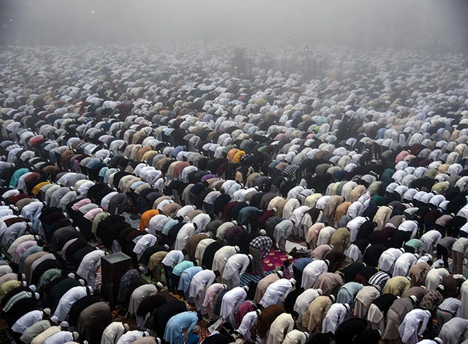 उल्लास के साथ मनाया गया ईद-उल-फितर का त्योहार