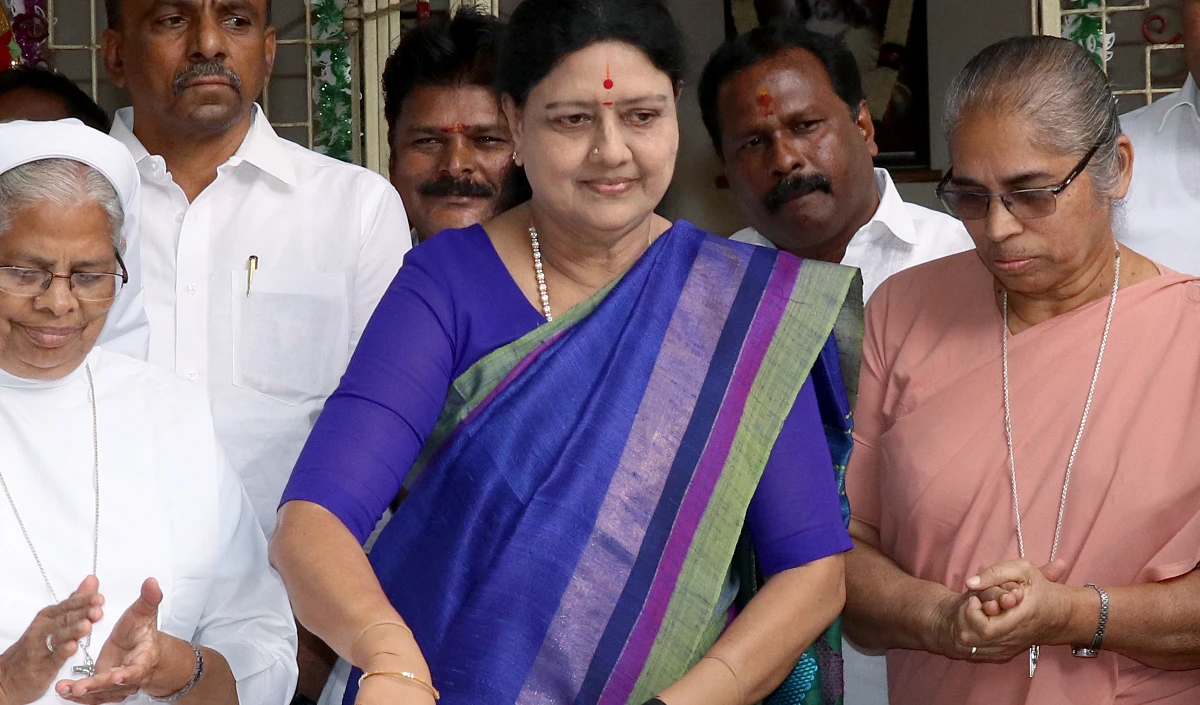 Tamil Nadu Politics में नया समीकरण, Ramadoss और Sasikala ने मिलाया हाथ, बढ़ी सियासी बेचैनी