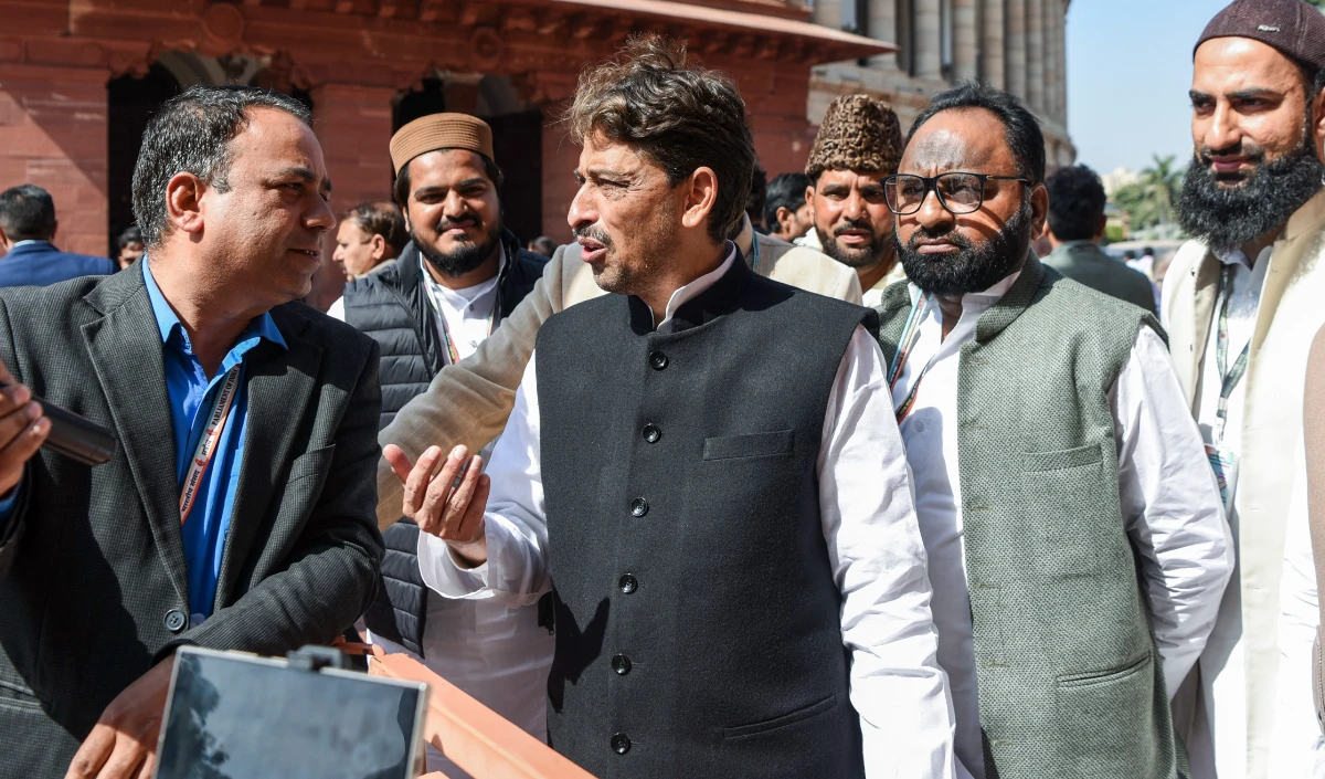 Akbar Road पर नोटिस से भड़की Congress, बोली- Modi सरकार हमें डराना और चुप कराना चाहती है