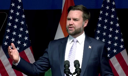 Iran से वार्ता के लिए Pakistan जा सकते हैं JD Vance, Munir-Trump की वार्ता के बाद Islamabad बना गतिविधियों का केंद्र!