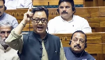 Kiren Rijiju का बड़ा ऐलान, Parliament में अब 28-29 मार्च को नहीं होगी कोई बैठक