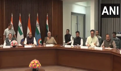 West Asia संकट के बीच Rajnath Singh की High-Level मीटिंग, ऊर्जा-व्यापार सुरक्षा पर रहा फोकस