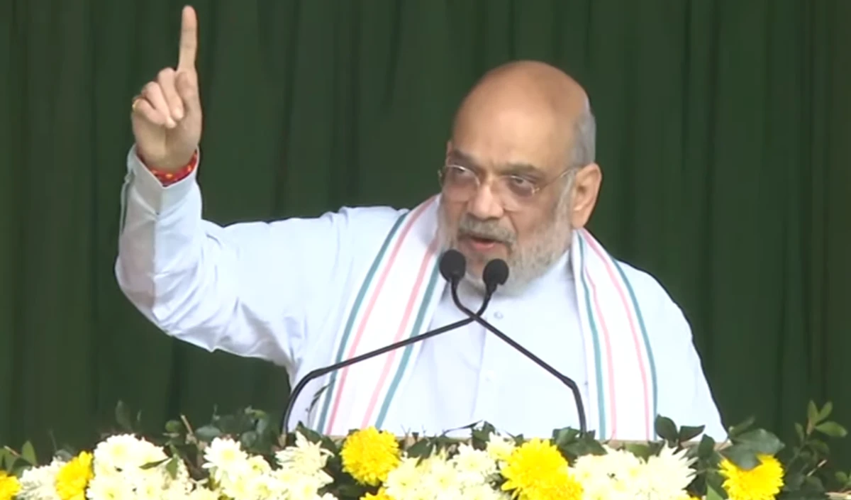 Assam में गरजे Amit Shah, बोले- BJP सरकार बनी तो 5 साल में हर घुसपैठिया होगा बाहर