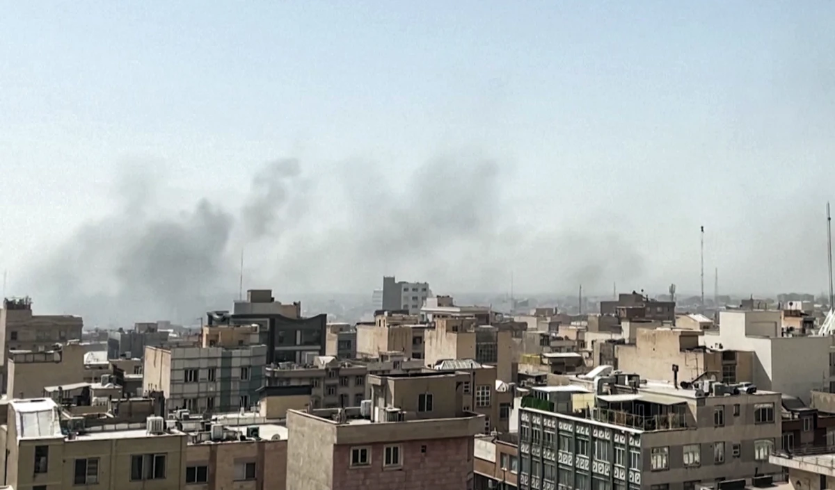 Middle East Conflict MEA Helpline | संकट में फंसे भारतीयों के लिए केंद्र सरकार का बड़ा कदम, दिल्ली में 24 घंटे का कंट्रोल रूम स्थापित, जारी किए हेल्पलाइन नंबर