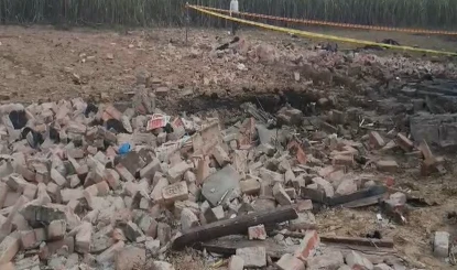 होली पर रंग डालने को लेकर बाराबंकी में बवाल... दो पक्ष भिड़े, 11 घायल