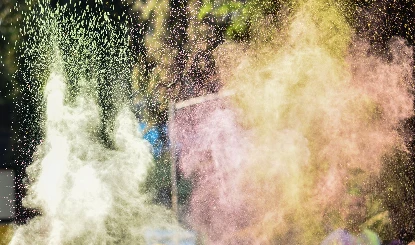 CCTV Video Footage | रूह कंपा देने वाली वारदात! होली पर रंग डालने से नाराज दादी ने 4 साल के पोते पर उड़ेल दिया उबलता पानी