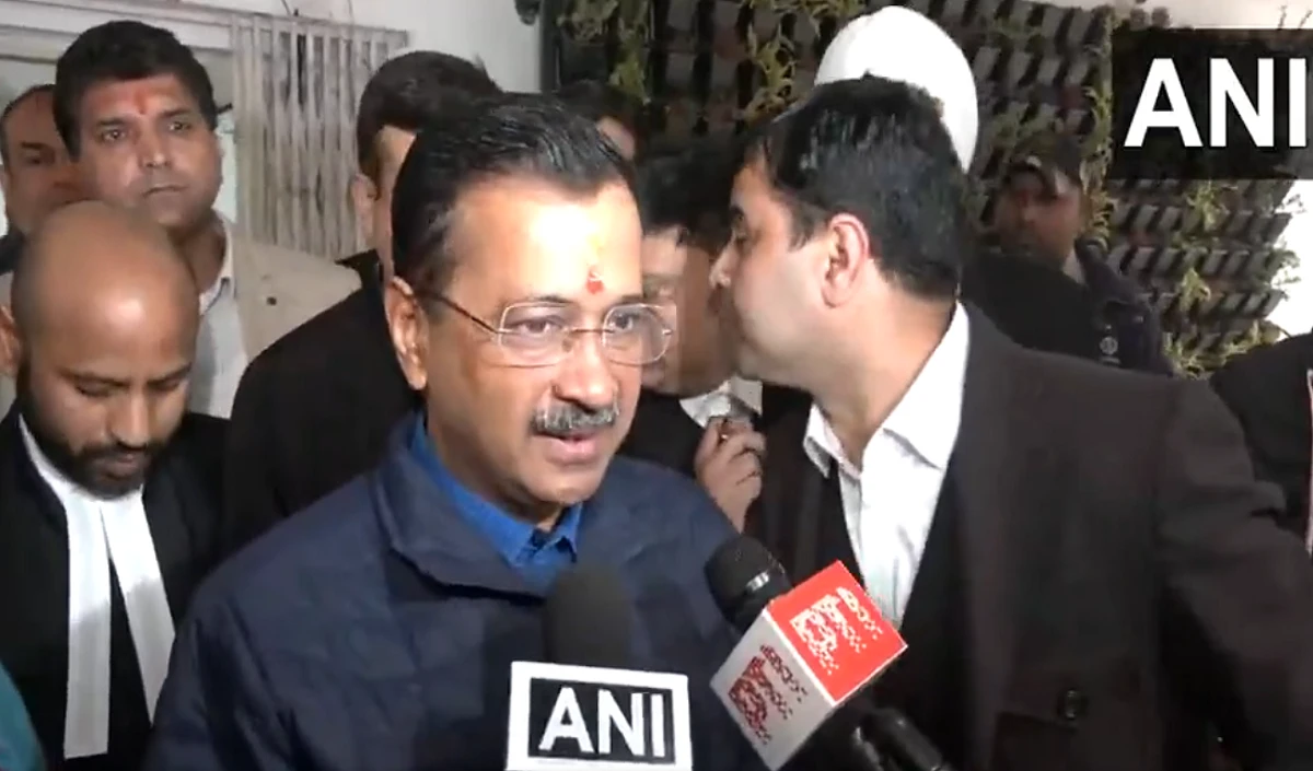 Russian Oil के लिए America की Permission क्यों? Kejriwal बोले- PM Modi ने देश का सिर झुकाया है