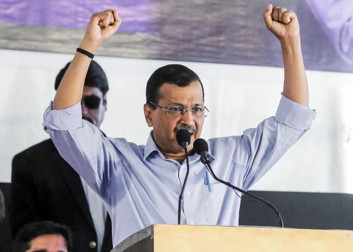 Delhi Assembly ने ठुकराई अरविंद केजरीवाल की मांग, फांसी घर केस में विशेषाधिकार समिति के सामने होंगे पेश