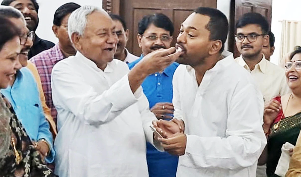 JDU का अगला Boss कौन? Nitish Kumar के बेटे निशांत का नाम सबसे आगे, आज होगी बैठक