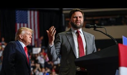 Iran Crisis पर White House में घमासान, Donald Trump और JD Vance के बीच बढ़ी दरार