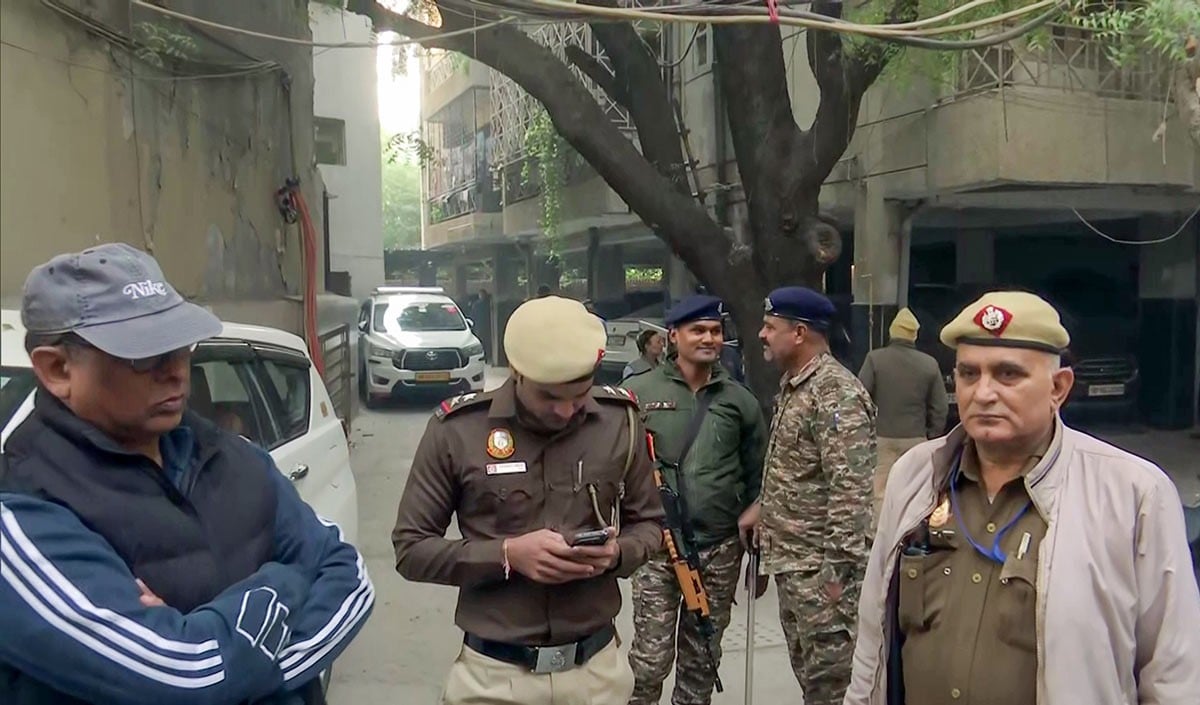 Kashmir में शिक्षा के नाम पर चल रही थी बड़ी साजिश! खुफिया रिपोर्ट के बाद तीन विश्वविद्यालयों ने लिया बड़ा एक्शन