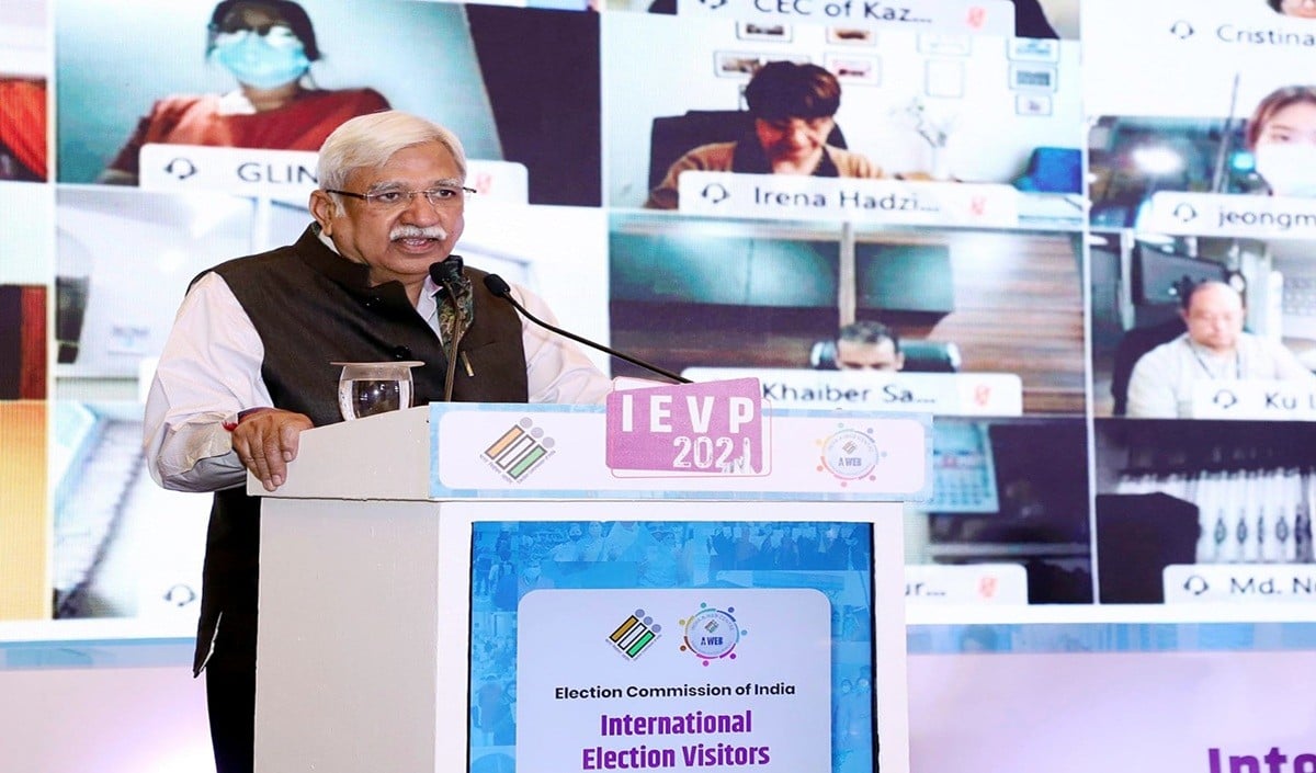 Sunil Arora Birthday: कभी Indian Airlines के थे CMD, जानिए पूर्व Chief Election Commissioner की कहानी