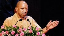 Noida में बवाल के बाद एक्शन में Yogi सरकार, जांच के लिए बनाई High-Level Committee
