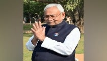 Bihar में Nitish युग का अंत, CM पद से इस्तीफे के बाद बोले- 'मेरे मार्गदर्शन में चलेगी नई NDA सरकार'