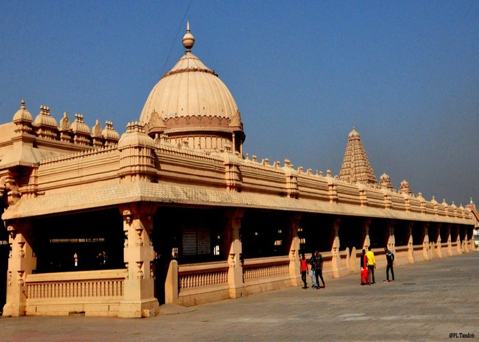 Famous Temple: Vrindavan में कहां है 'उमा शक्तिपीठ'? यहीं Lord Krishna ने गोपियों संग रचाया था महारास