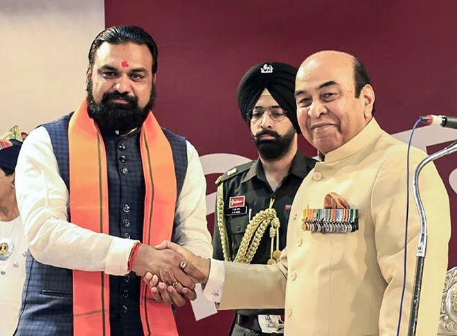 बिहार के मुख्यमंत्री बने सम्राट चौधरी