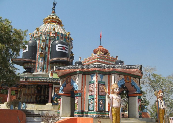 Nirai Mata Temple: यहां महिलाओं की है 'No Entry', बिना तेल-घी के जलती है अखंड ज्योति