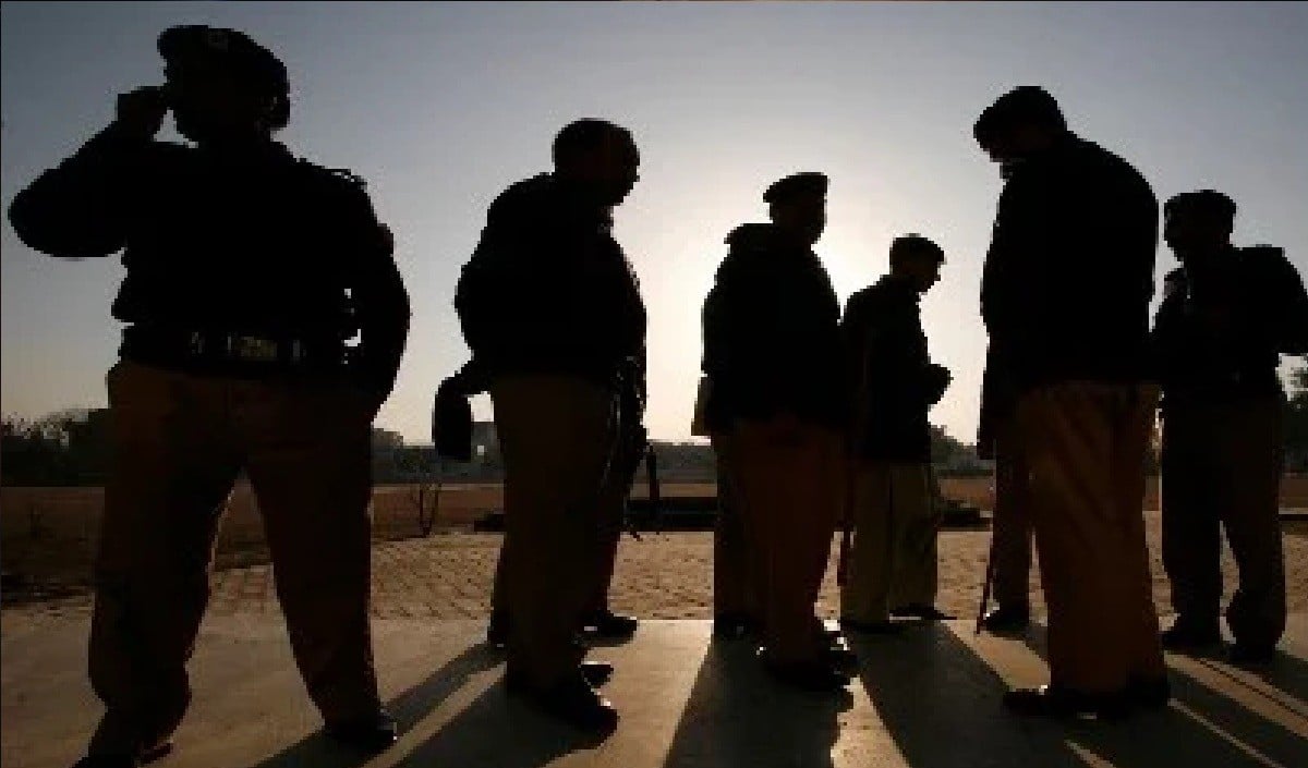 पाकिस्तान में लश्कर के टॉप आतंकी आमिर हमजा पर Unknown गनमैन का अटैक, गंभीर रूप से घायल हुआ हाफिज सईद का राइट हैंड