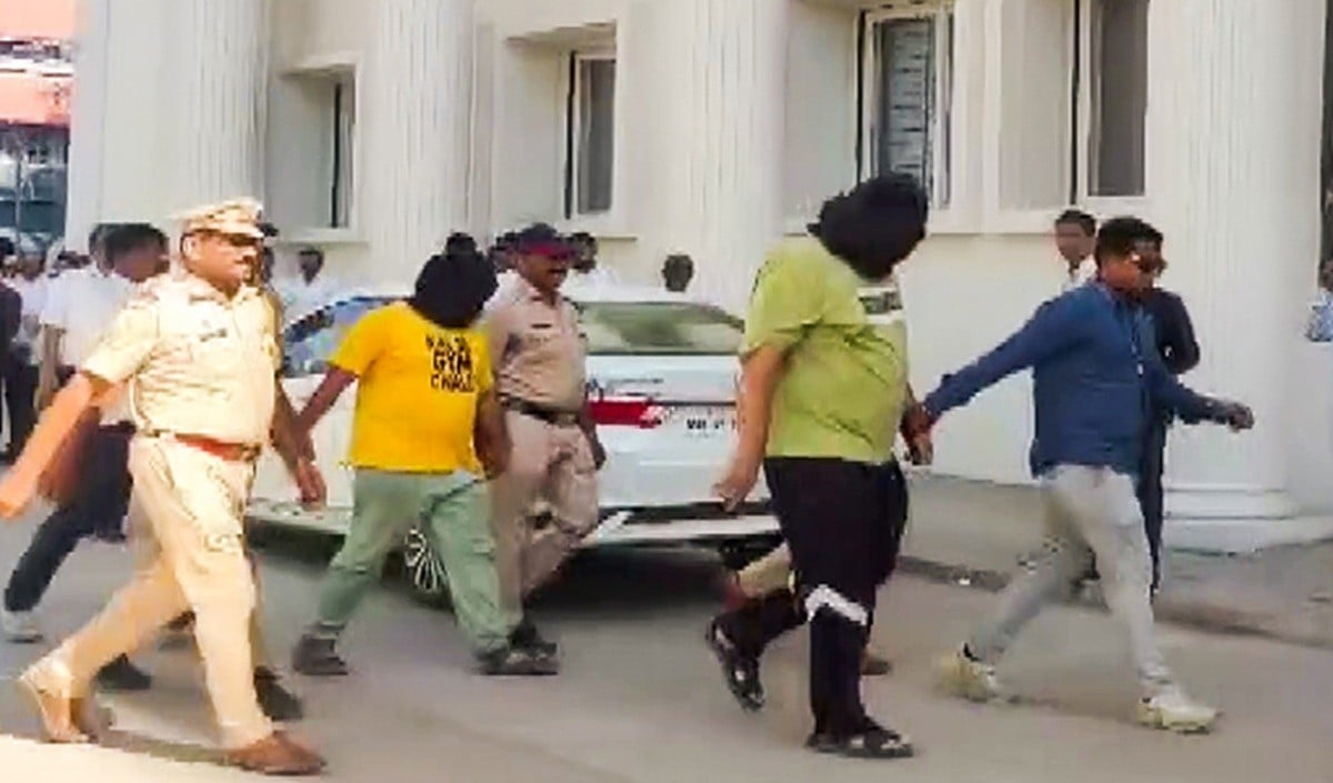 TCS Nashik Case: 'धर्मांतरण' और यौन उत्पीड़न पर बवाल, बजरंग दल ने किया जोरदार Protest