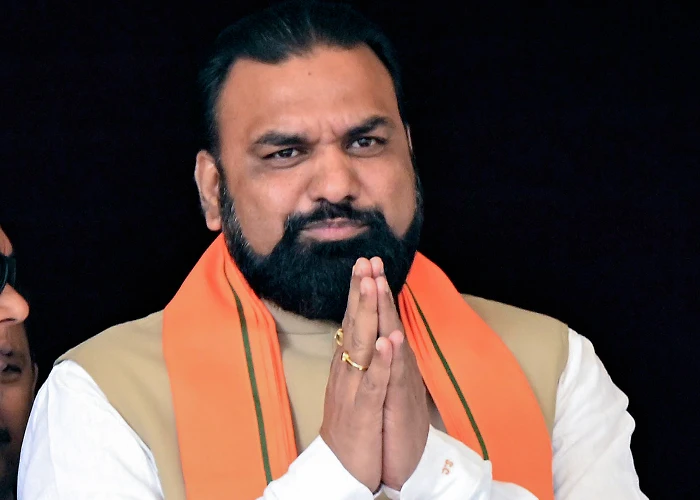 Bihar Cabinet पर फाइनल फैसले के लिए दिल्ली में PM Modi से मिलेंगे सम्राट चौधरी