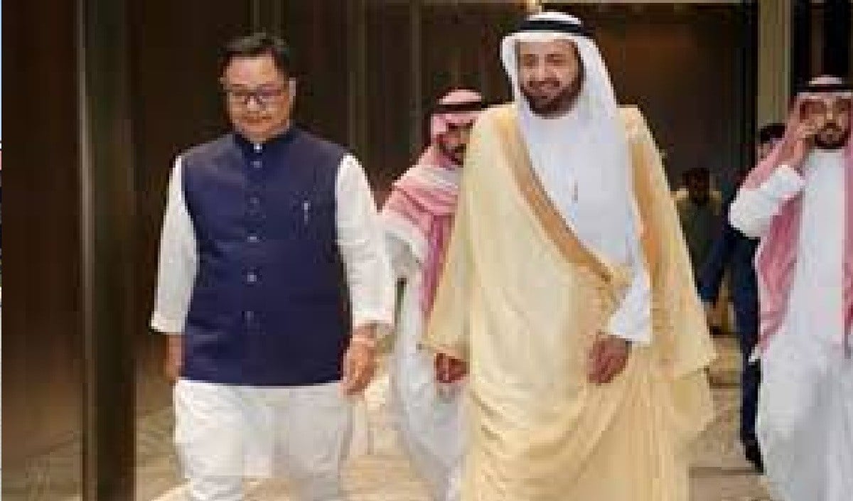 Saudi Arabia ने Hajj और Umrah के लिए बदले Visa नियम, अब सिर्फ 30 दिन की मिलेगी Entry वैधता