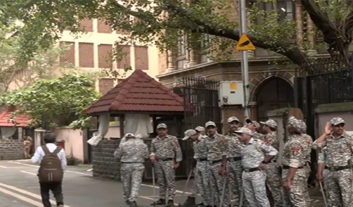 Malegaon Blast Case: NIA को Bombay High Court से बड़ा झटका, 18 साल पुराने केस में 4 आरोपी बरी