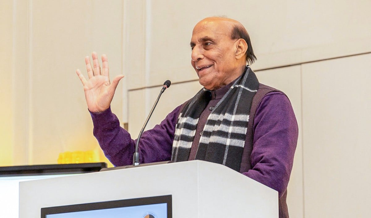 राजनाथ का 'डॉट, डॉट, डॉट' वाला बयान, Pakistan को चेताया- Operation Sindoor भूल गए क्या?