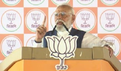 बुझने से पहले फड़फड़ा रहा है TMC का दीया, दमदम में दिखा PM मोदी का दमखम