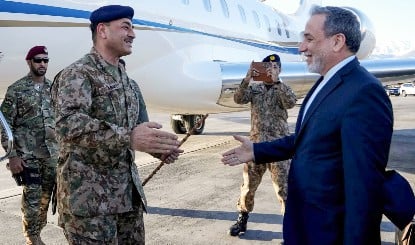 US-Iran Tensions | ईरान के विदेश मंत्री Abbas Araghchi ने Pakistan लौटने के बाद सेना प्रमुख मुनीर से मुलाकात की