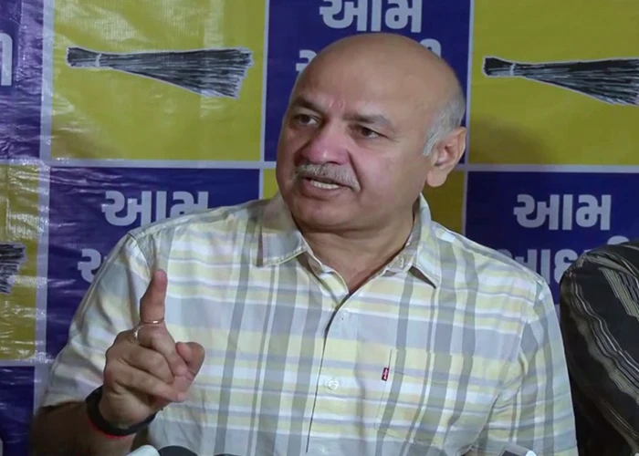 Kejriwal के बाद अब Manish Sisodia का न्यायिक सत्याग्रह, Delhi High Court में पेश होने से इनकार