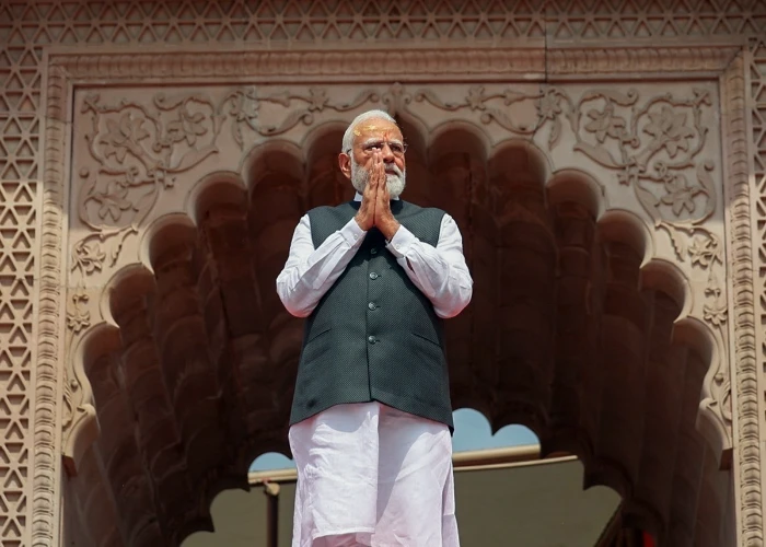 बंगाल के महासंग्राम में PM Modi का आह्वान, बोले- रिकॉर्ड तोड़ Voting से लोकतंत्र को दें ताकत