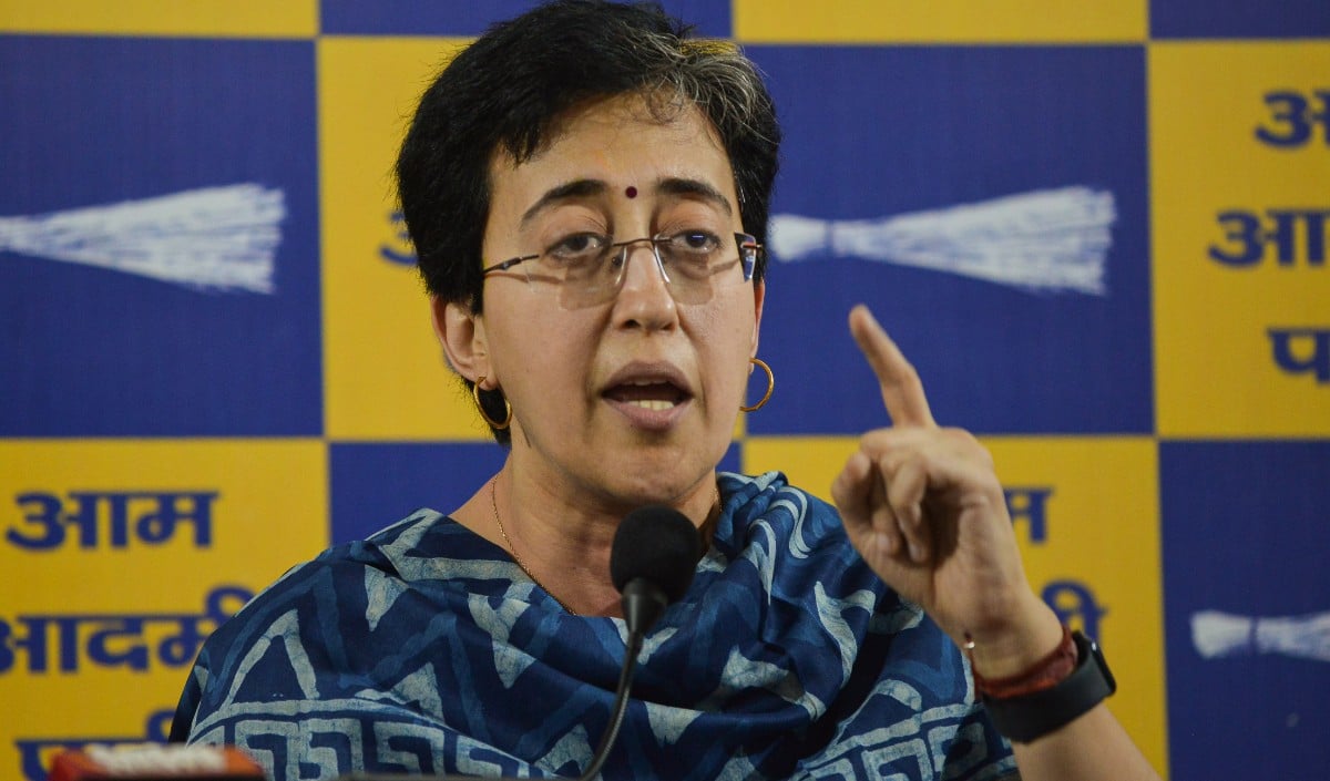 AAP में बवाल: आतिशी का Raghav Chadha से सीधा सवाल, PM Modi के खिलाफ बोलने से क्यों डरते हैं?
